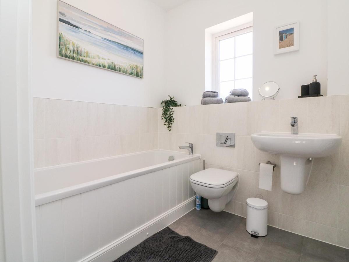 1 Marsh Gardens Apartment Dunster Bagian luar foto